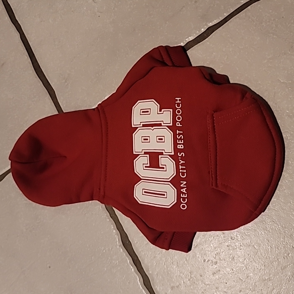 Cute Doggy Sweatshirt Size Small Red and White NWOT 😍 - Picture 1 of 7